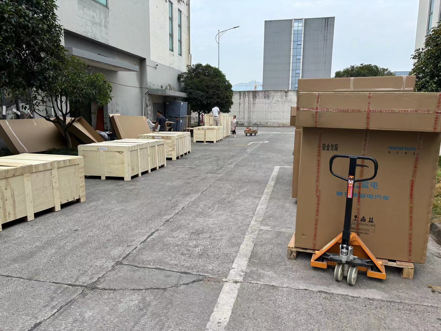 Latest company case about Accessories packed and ready for export