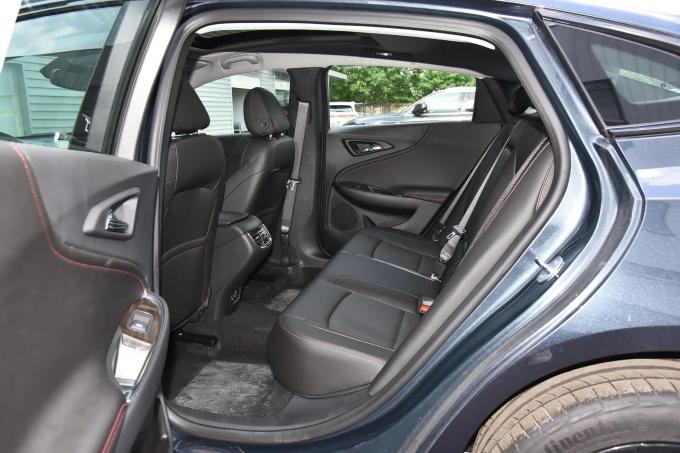 Wholesale Chevrolet Malibu Xl 2023 1.5T 2.0T 9AT 2wd Cheap Petrol Sedan Car Best Gasoline Car Chevrolet New Cars 9